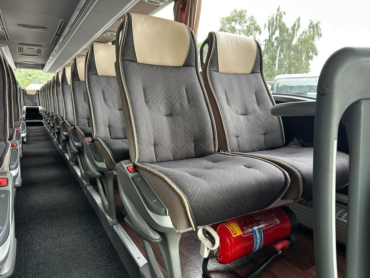 Mercedes-Benz O 350 Tourismo 15 RHD/ 515 HD / R07 - سياحية حافلة: صور 5 Mercedes-Benz O 350 Tourismo 15 RHD/ 515 HD / R07 - سياحية حافلة: صور 5