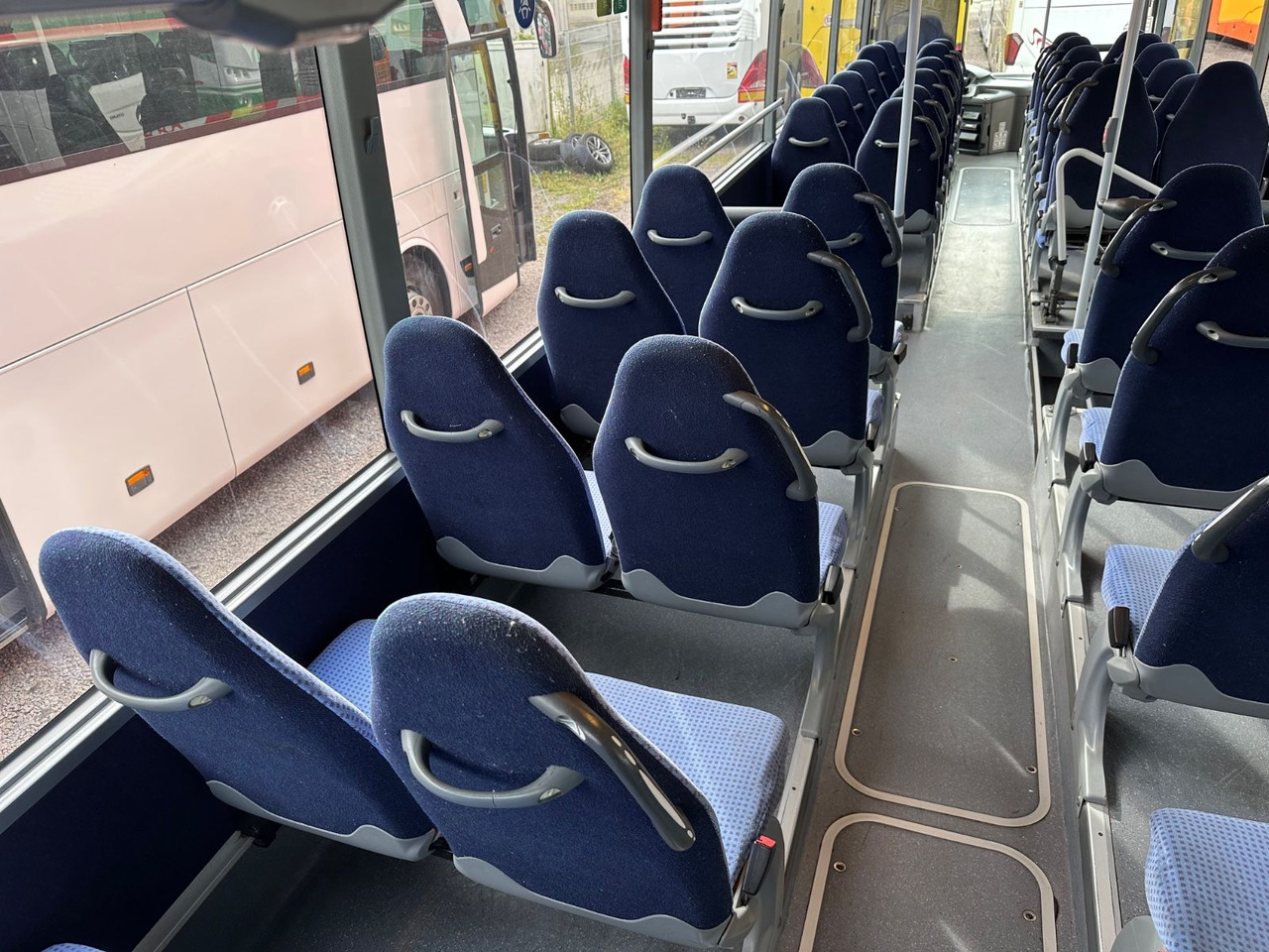 باص النقل بين المدن Mercedes-Benz O550 Integro (56 Sitze*Klima*Schalt): صور 22 باص النقل بين المدن Mercedes-Benz O550 Integro (56 Sitze*Klima*Schalt): صور 22