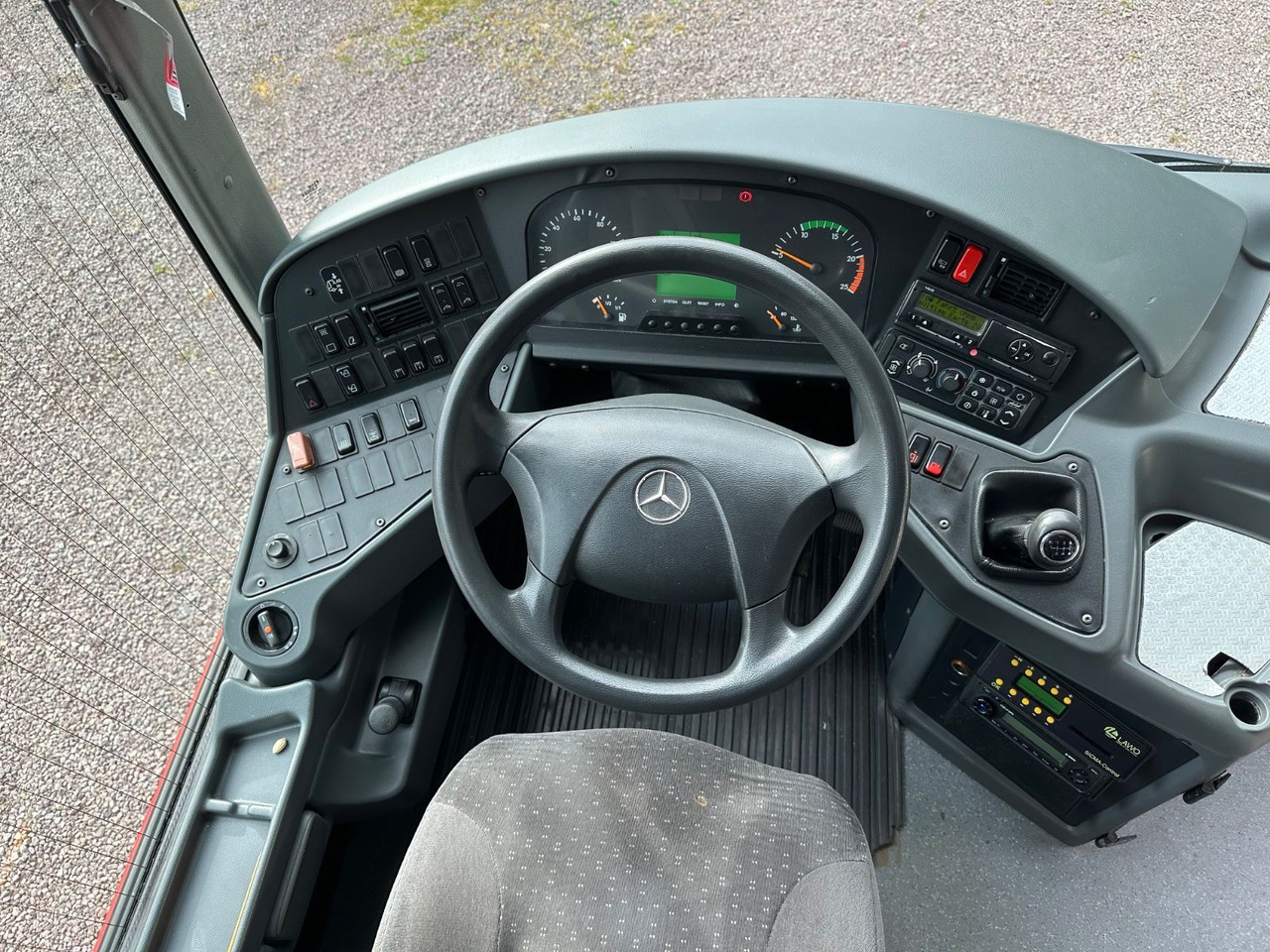 باص النقل بين المدن Mercedes-Benz O550 Integro (56 Sitze*Klima*Schalt): صور 16 باص النقل بين المدن Mercedes-Benz O550 Integro (56 Sitze*Klima*Schalt): صور 16