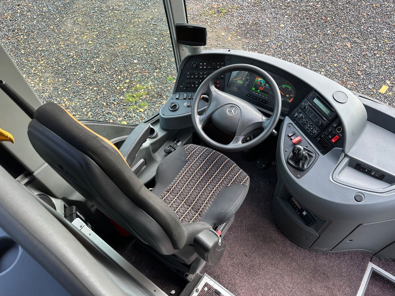 Mercedes-Benz Tourismo O350 17 RHD-L (59Sitze*DE*TOP) - سياحية حافلة: صور 5 Mercedes-Benz Tourismo O350 17 RHD-L (59Sitze*DE*TOP) - سياحية حافلة: صور 5