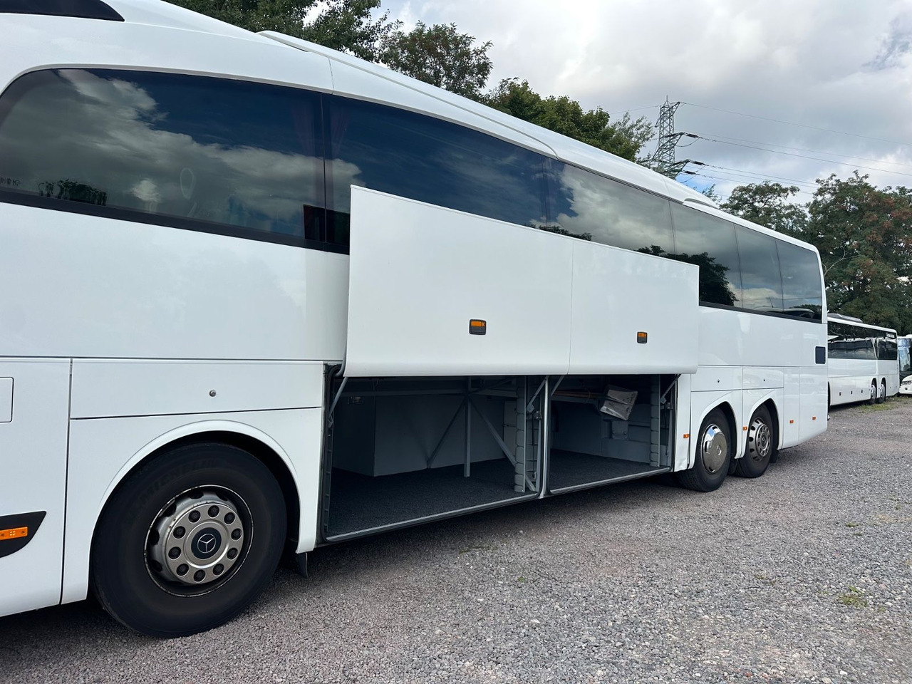 Mercedes-Benz Travego O580 16 RHD-M (LuxLine*Euro 6*TOP*DE) - سياحية حافلة: صور 4 Mercedes-Benz Travego O580 16 RHD-M (LuxLine*Euro 6*TOP*DE) - سياحية حافلة: صور 4