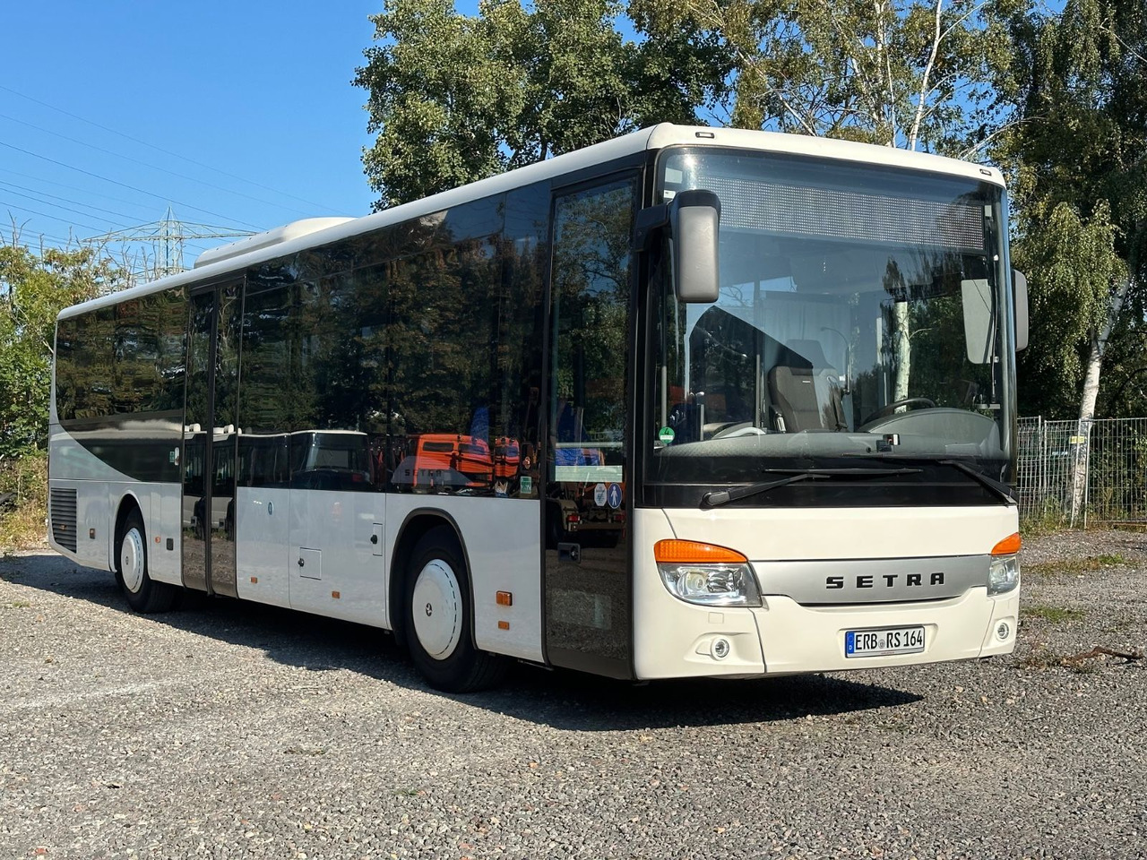 Setra S 415 LE Business (374 tKm*TOP) - النقل الحضري: صور 2 Setra S 415 LE Business (374 tKm*TOP) - النقل الحضري: صور 2