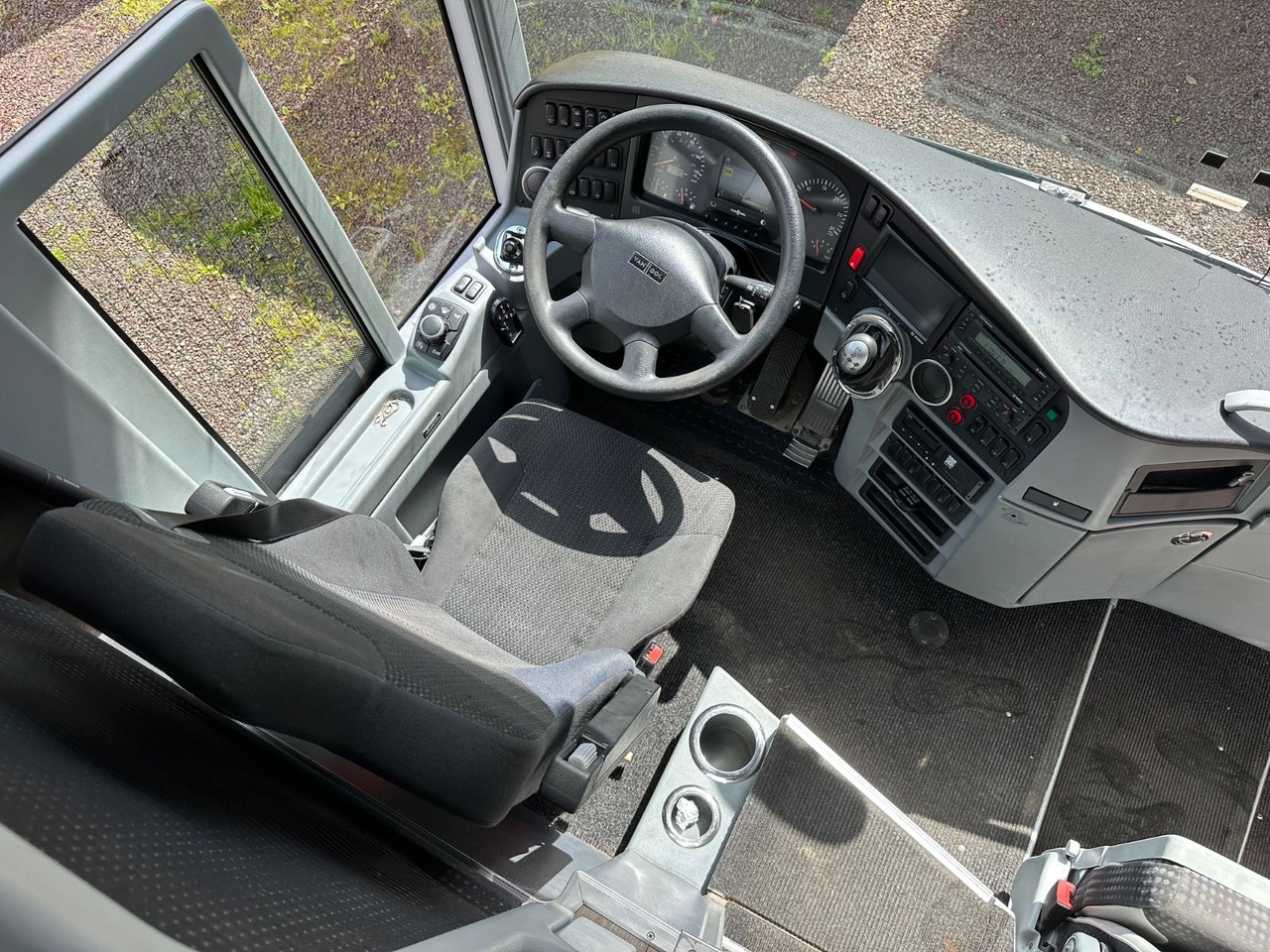 تأجير  Vanhool TX16 Astron (TOP) 417 HDH/ 517 HDH Vanhool TX16 Astron (TOP) 417 HDH/ 517 HDH: صور 6