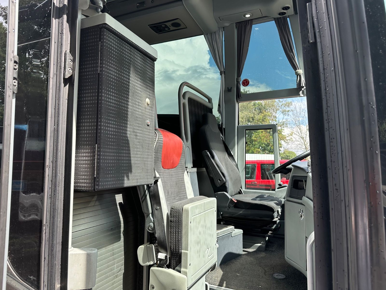 تأجير  Vanhool TX16 Astron (TOP) 417 HDH/ 517 HDH Vanhool TX16 Astron (TOP) 417 HDH/ 517 HDH: صور 15