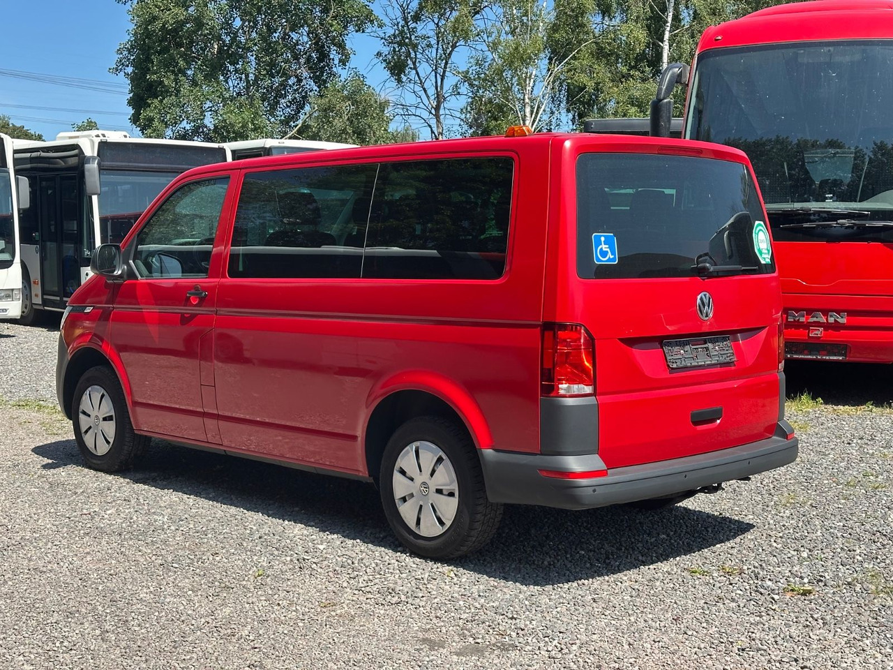 Volkswagen T6 Kombi (PDC Hi*ACC*StandHz*9 Sitzer*AC) - ميكروباص: صور 2 Volkswagen T6 Kombi (PDC Hi*ACC*StandHz*9 Sitzer*AC) - ميكروباص: صور 2