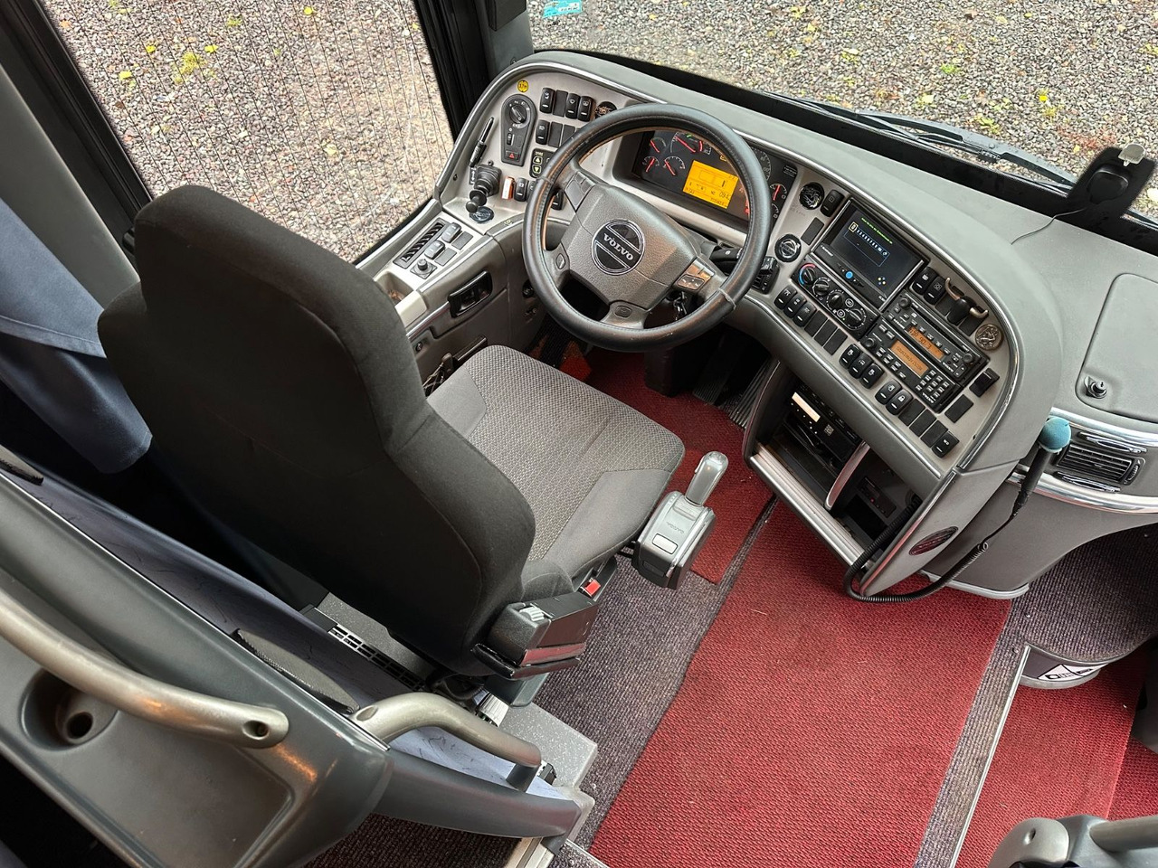 Volvo 9900 HD 6x2 (9700*415 HD*Tourismo RHD) - سياحية حافلة: صور 5 Volvo 9900 HD 6x2 (9700*415 HD*Tourismo RHD) - سياحية حافلة: صور 5